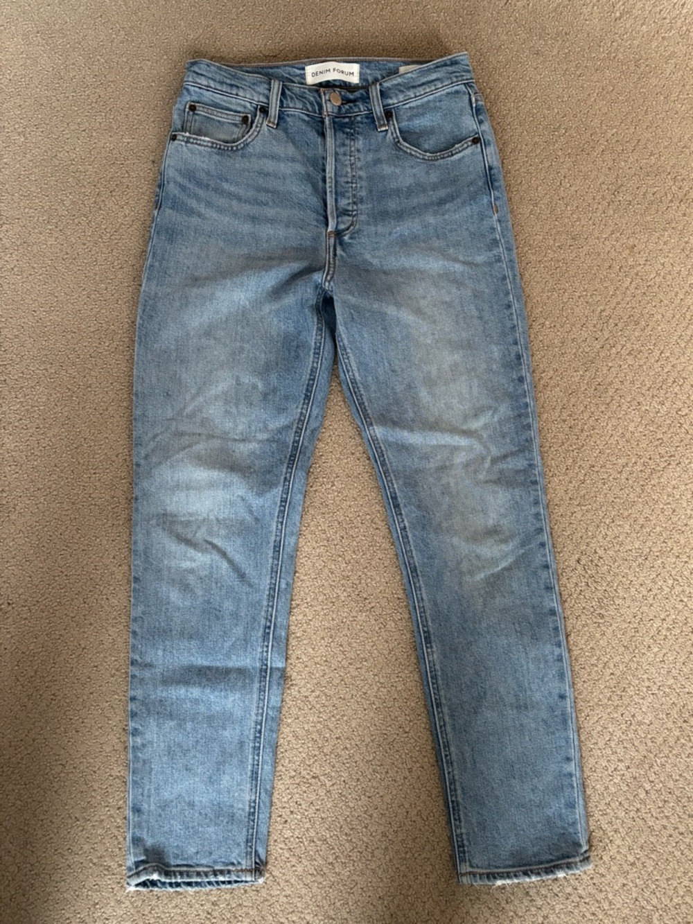 Aritzia Denim Forum Yoko High Rise Slim 28L size 27